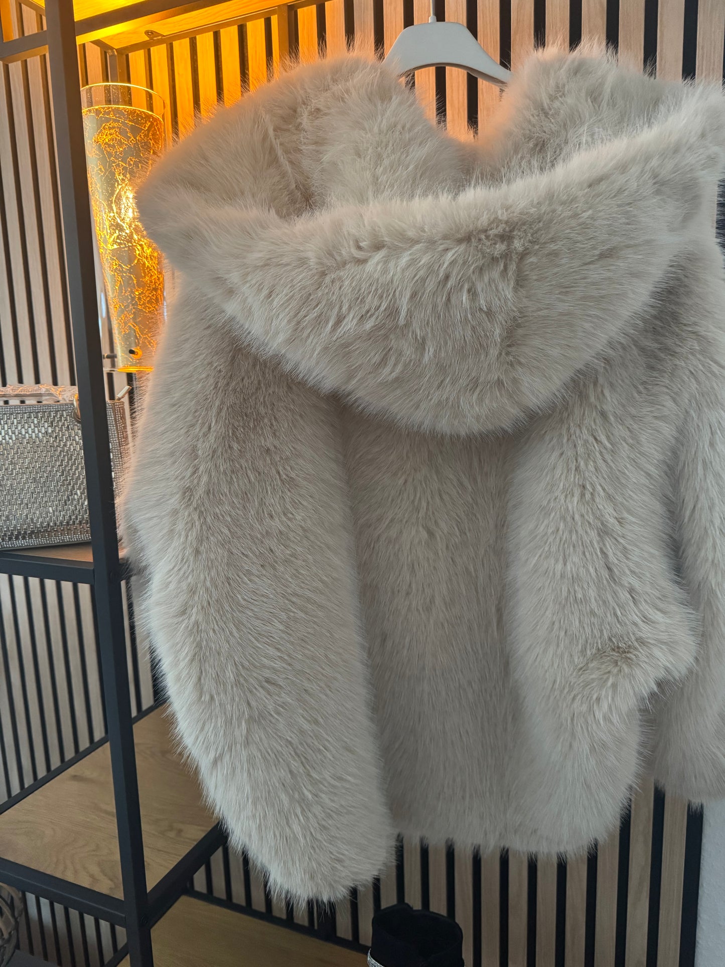 Exklusiver Damen Kurzpelz 2602