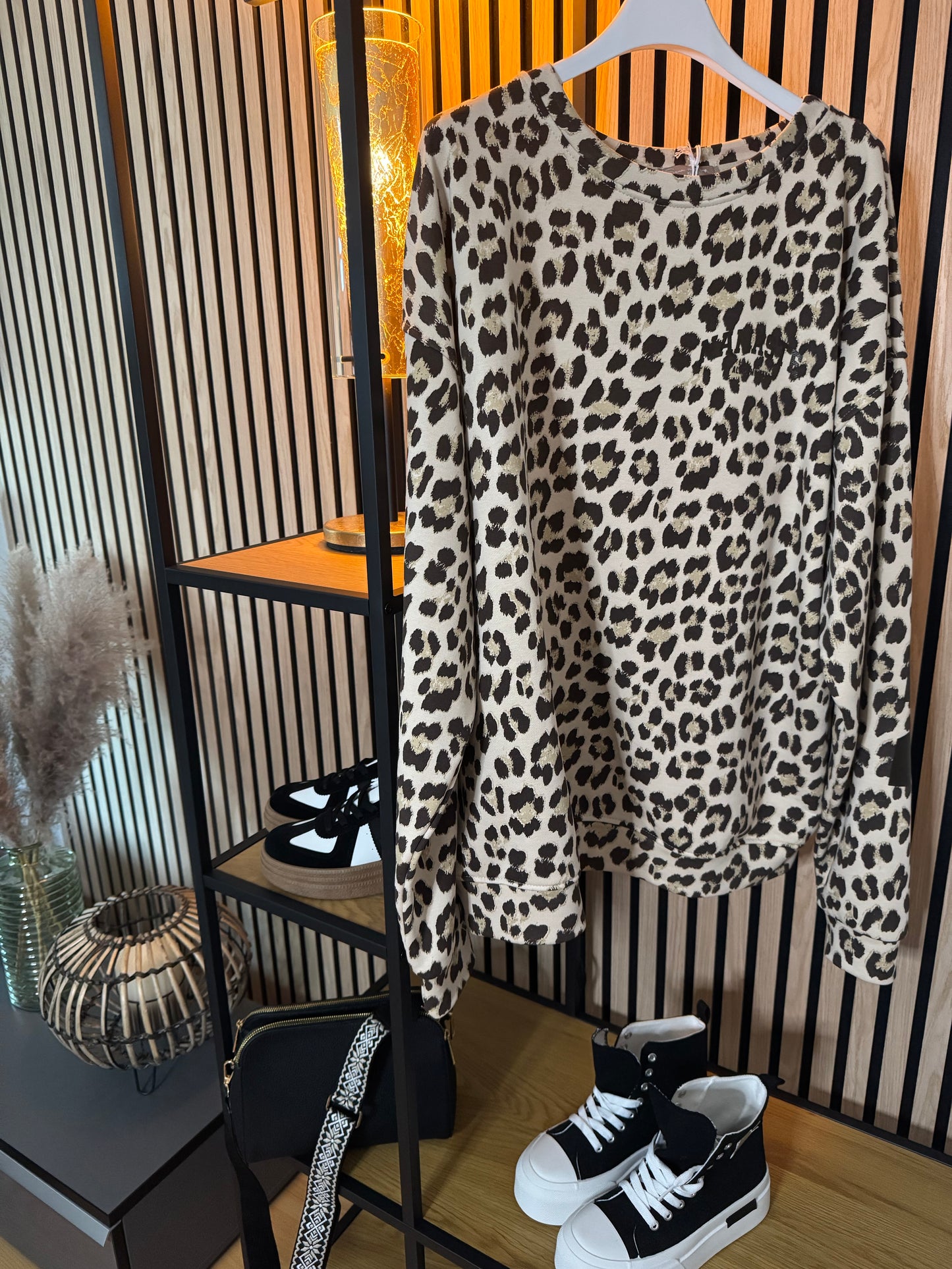 Pullover im Leo-Style 2559