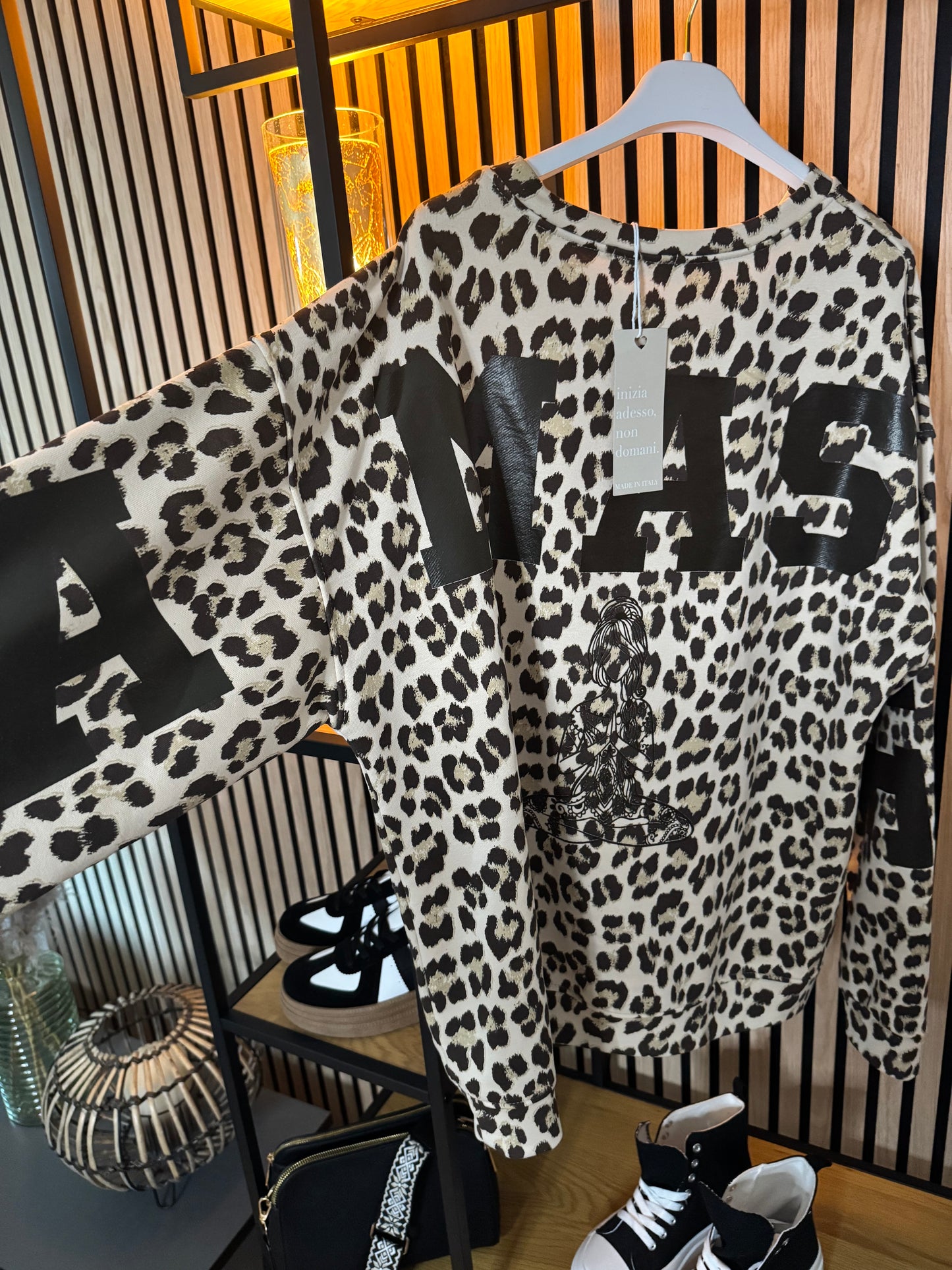 Pullover im Leo-Style 2559