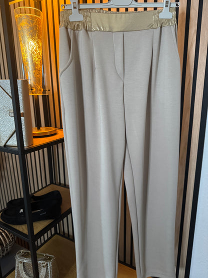 Exklusive Damenhose 2550