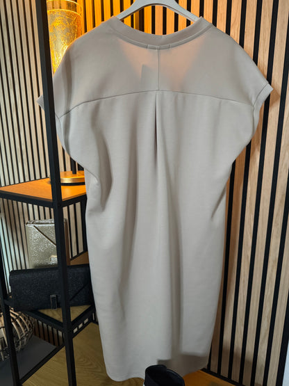 Elegantes Kleid 2560