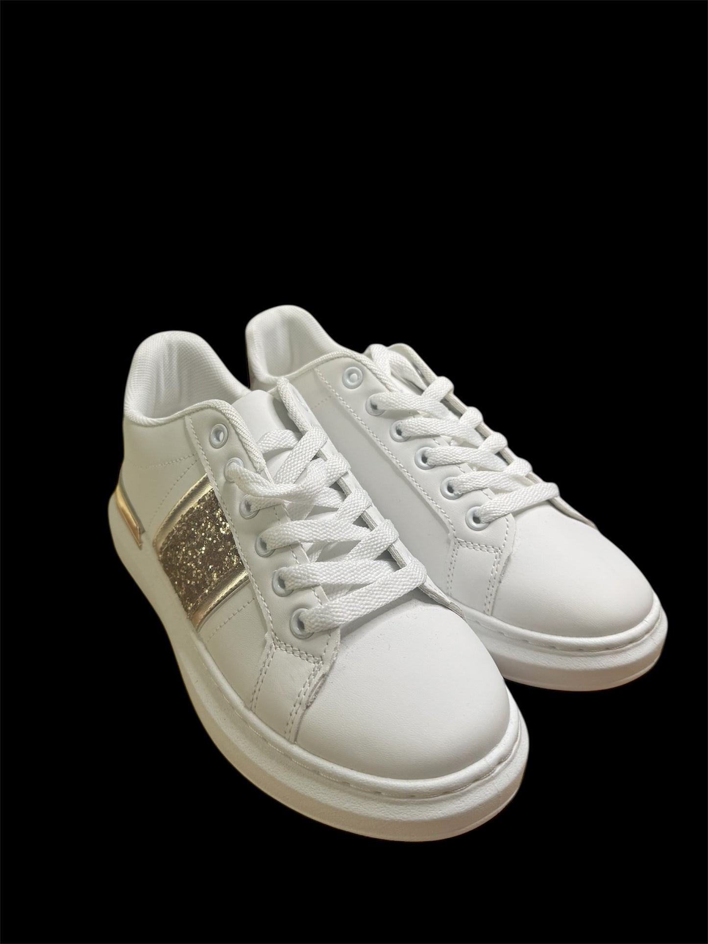 Weiße Sneaker LL66-63SP